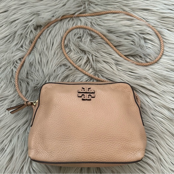 Tory Burch Handbags - TORY BURCH Taylor Camera Crossbody Bag